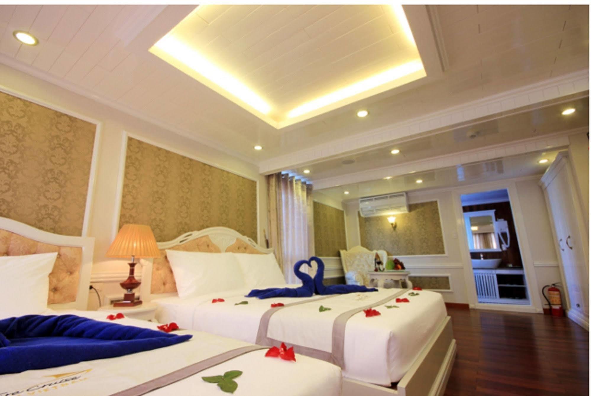 Signature Halong Cruise Hạ Long Exterior foto