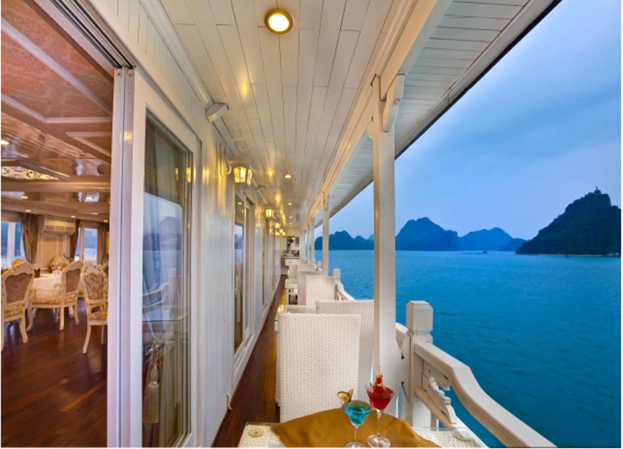 Signature Halong Cruise Hạ Long Exterior foto