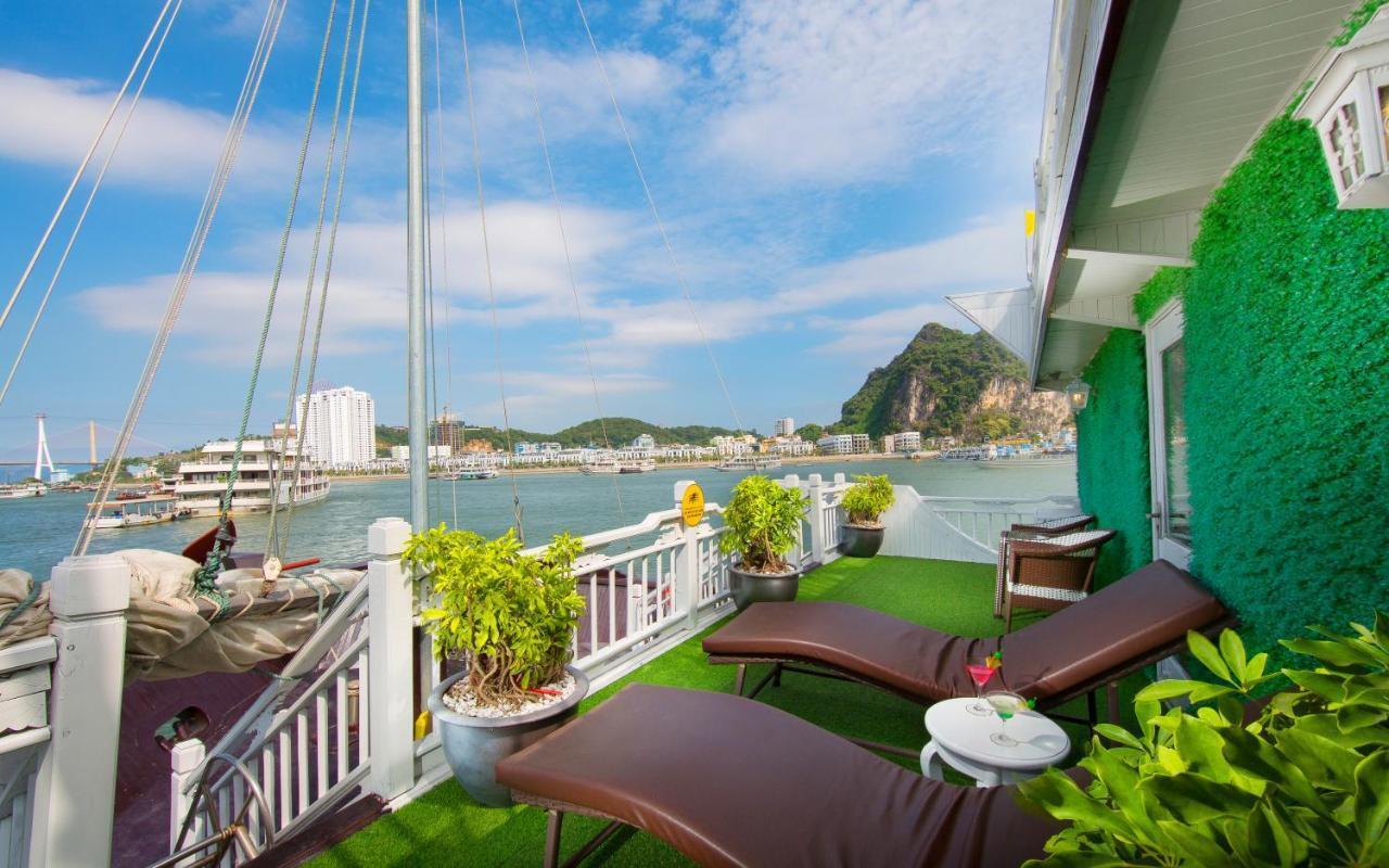 Signature Halong Cruise Hạ Long Exterior foto